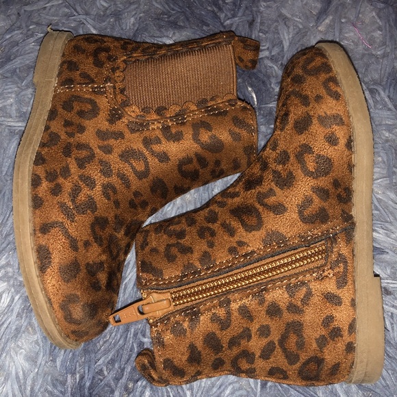 Toddler Girl boots (Leopard Print) - Picture 2 of 3